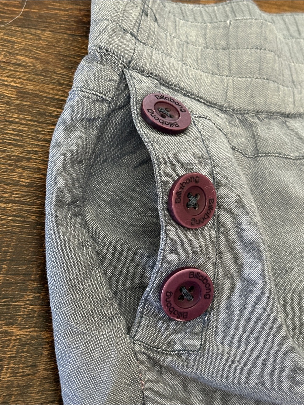 Billabong Grayish-Blue Low-Rise Women's Button-Detail Shorts-M - Picture 5 of 12